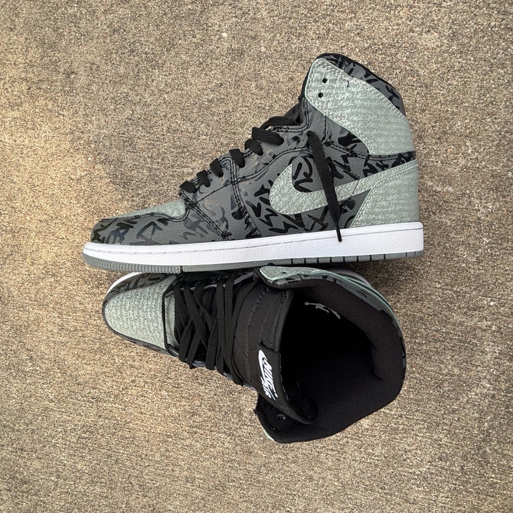 2022 Air Jordan 1 High OG “Rebellionaire”